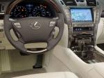 Lexus LS460 2006 года